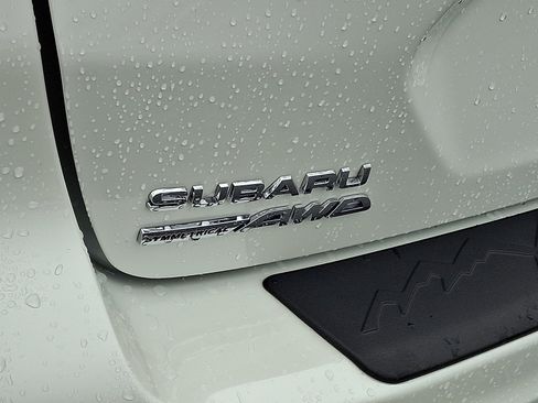 Certified 2025 Subaru Crosstrek 2.5i Limited image 31