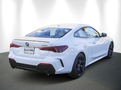 New 2026 BMW 430i Coupe w/ M Sport Package RWD image 6
