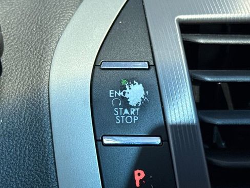 Used 2019 Lincoln MKZ Reserve FWD image 35