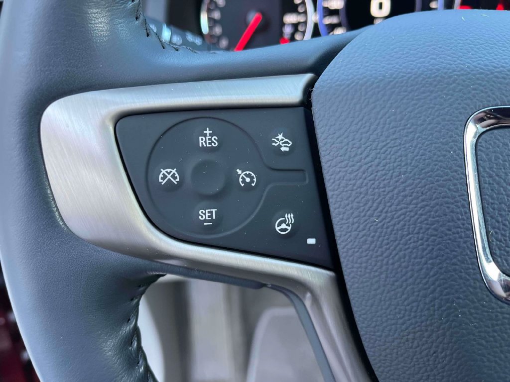 Certified 2020 GMC Acadia Denali w/ Technology Package FWD image 32