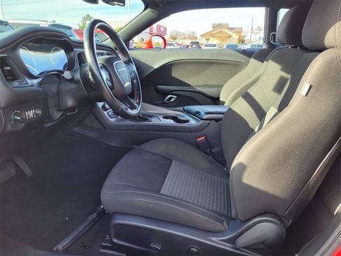 Used 2023 Dodge Challenger GT image 4