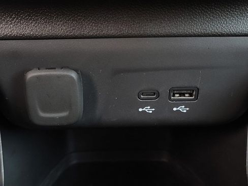 Used 2024 Chevrolet TrailBlazer LS image 27