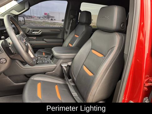 Used 2025 GMC Sierra 1500 AT4 w/ AT4 Premium Package image 28