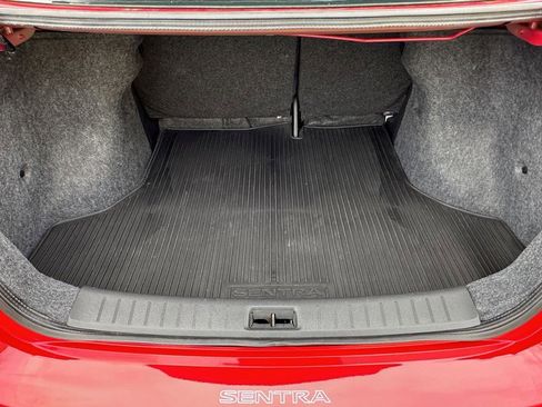 Used 2018 Nissan Sentra SV w/ Protection Package image 7