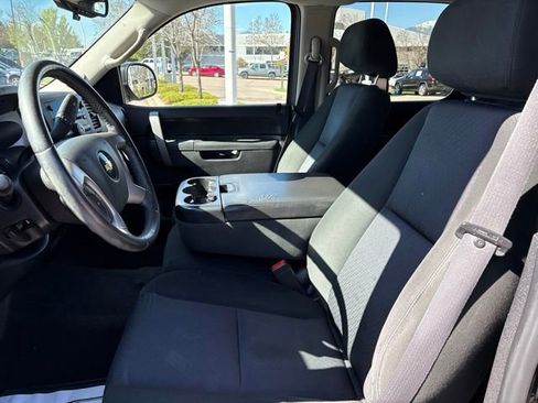Used 2011 Chevrolet Silverado 1500 LT w/ All-Star Edition AWD/4WD image 12