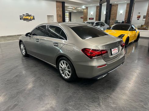 Used 2019 Mercedes-Benz A 220 4MATIC image 8