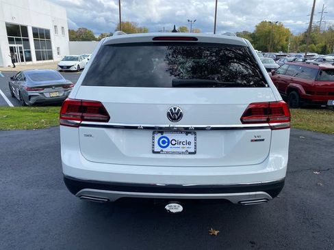 Used 2018 Volkswagen Atlas SEL Premium image 6