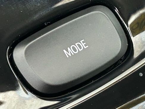 Used 2023 Buick Envision Preferred w/ Sport Touring Package image 9