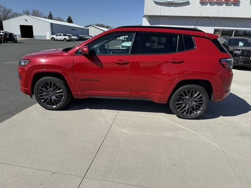 Used 2023 Jeep Compass Limited AWD/4WD image 5