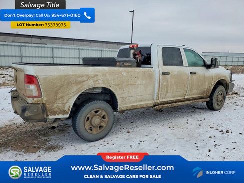 Used 2023 RAM 2500 Tradesman w/ Chrome Appearance Group image 4