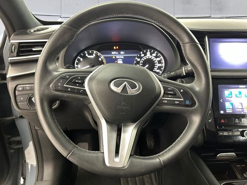 Used 2023 INFINITI QX55 Luxe w/ Cargo Package image 9