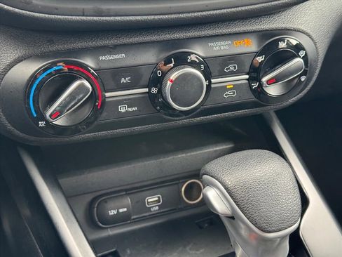 Certified 2020 Kia Soul LX FWD image 20