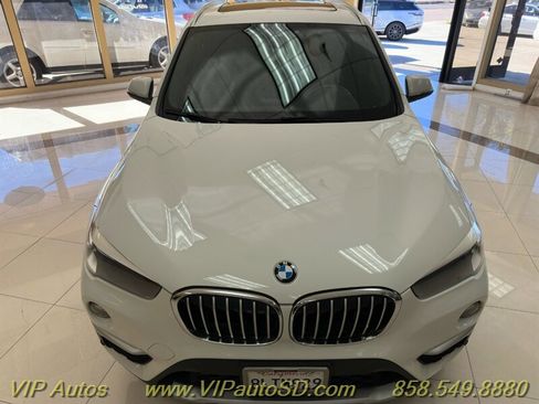 Used 2019 BMW X1 sDrive28i image 2