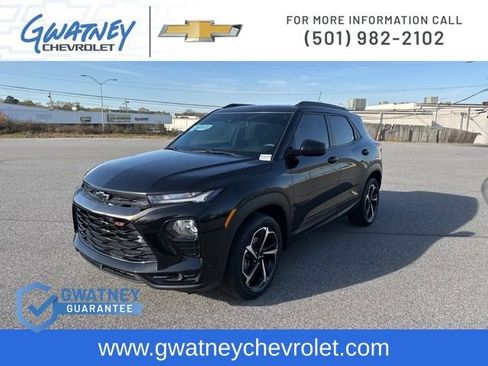 Used 2021 Chevrolet TrailBlazer RS w/ Technology Package image 1
