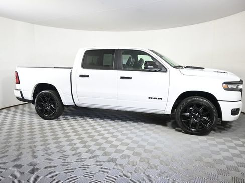 Used 2025 RAM 1500 Laramie w/ Night Edition AWD/4WD image 9