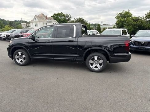 Certified 2025 Honda Ridgeline RTL image 11