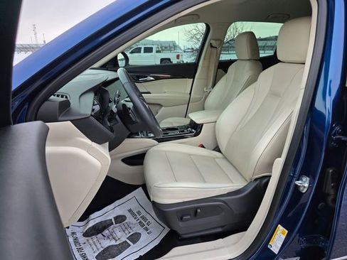 Used 2022 Buick Envision Essence w/ Technology Package I image 6