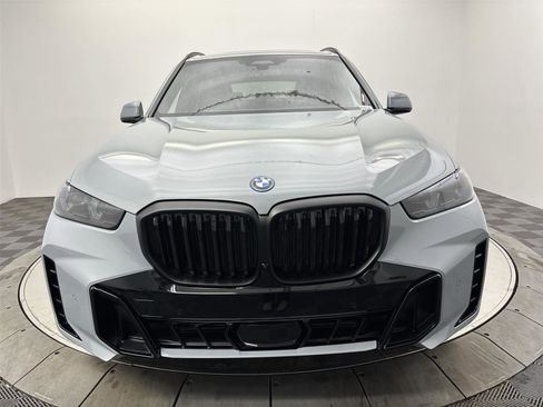 New 2026 BMW X5 xDrive50e AWD/4WD image 14