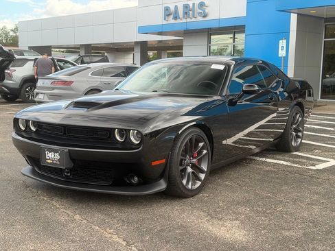 Used 2023 Dodge Challenger GT w/ Plus Package RWD image 3