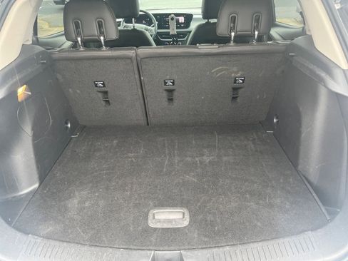 Used 2025 Buick Encore GX Preferred FWD image 30