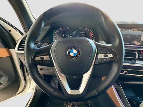 Certified 2023 BMW X5 xDrive40i w/ Premium Package image 11