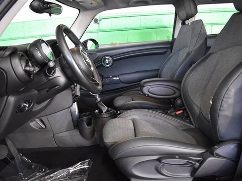 Used 2014 MINI Cooper 2-Door Hardtop image 18