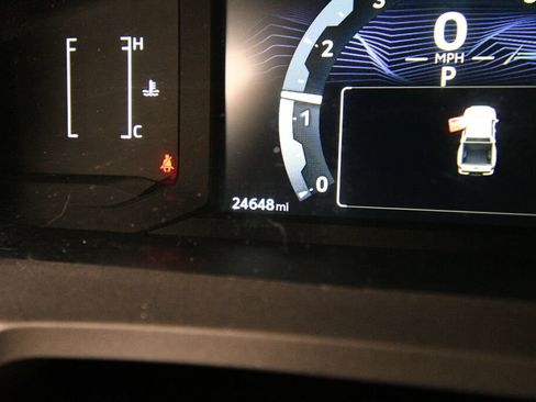 Used 2024 Toyota Tacoma SR5 image 15