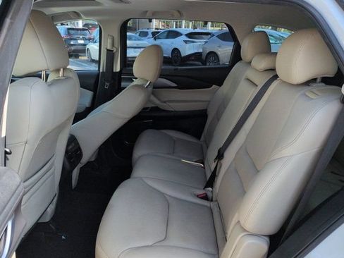 Used 2019 MAZDA CX-9 Touring w/ Touring Premium Package AWD/4WD image 13