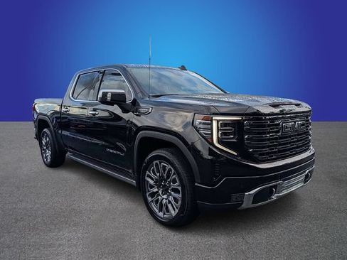 Used 2025 GMC Sierra 1500 Denali Ultimate AWD/4WD image 7