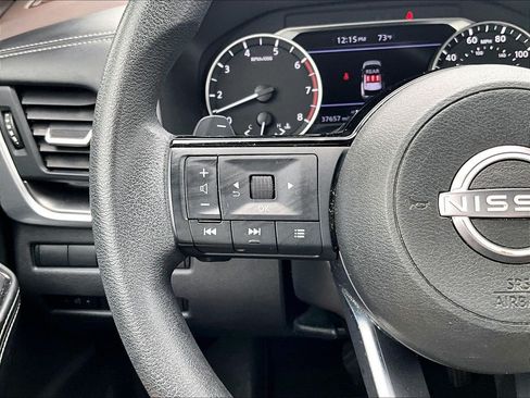 Used 2023 Nissan Rogue SV AWD/4WD image 22