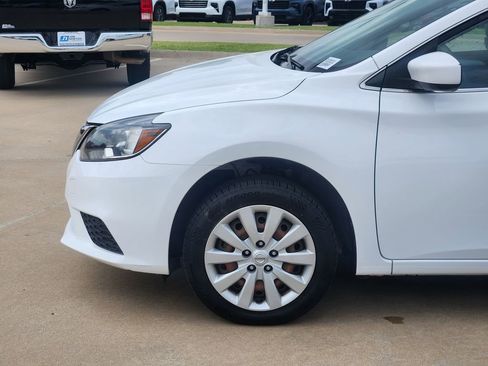 Used 2019 Nissan Sentra S FWD image 10