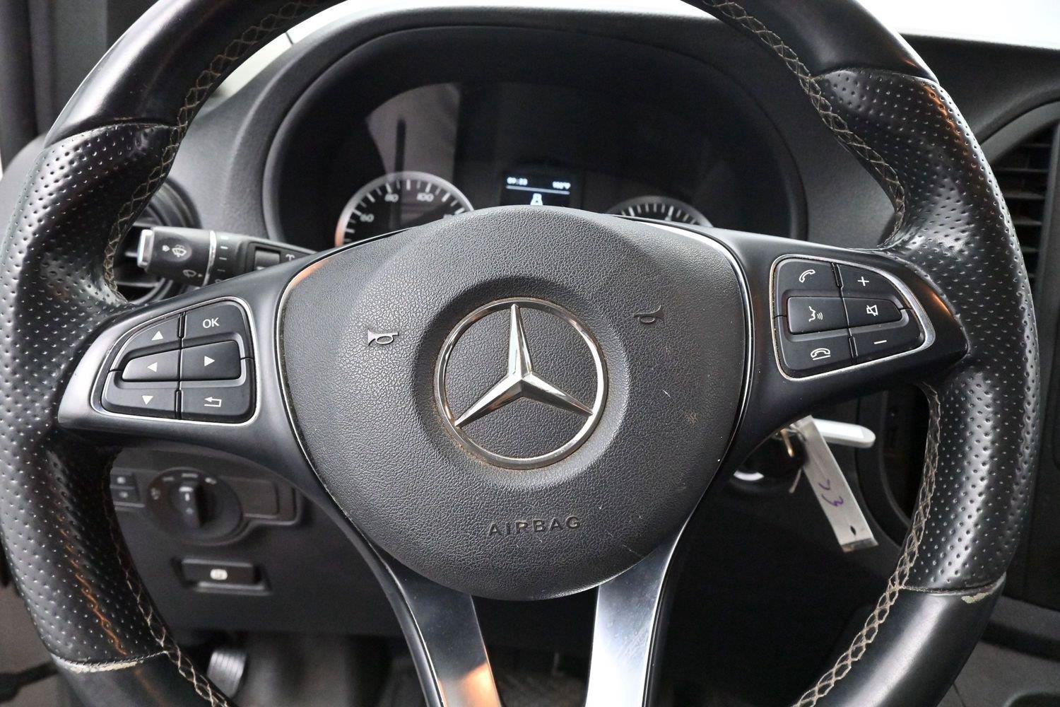 Used 2016 Mercedes-Benz Metris image 16