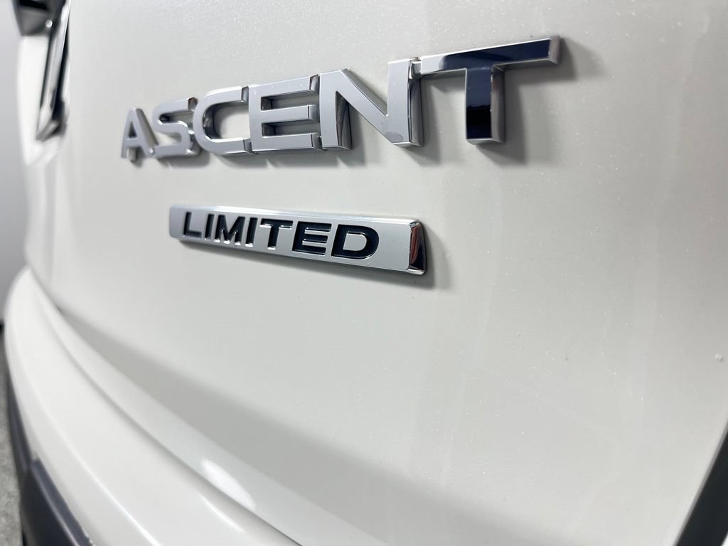 Used 2022 Subaru Ascent Limited AWD/4WD image 32