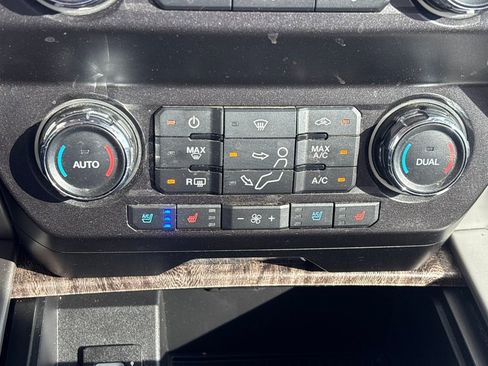 Used 2019 Ford F250 Lariat w/ Chrome Package image 13