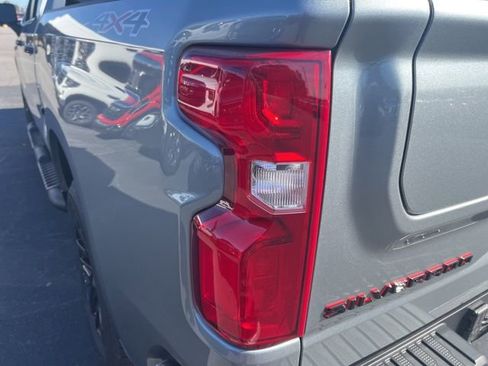 New 2026 Chevrolet Silverado 1500 RST w/ Redline Edition image 8