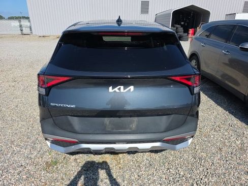 Certified 2023 Kia Sportage EX FWD image 5