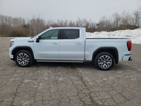 New 2026 GMC Sierra 1500 Denali image 2