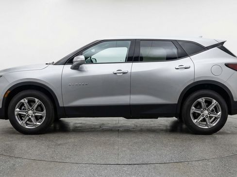 Used 2025 Chevrolet Blazer LT image 5