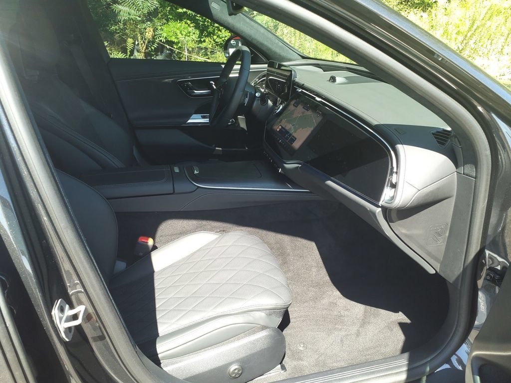 Certified 2024 Mercedes-Benz E 450 4MATIC Sedan image 10