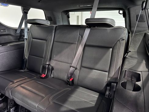 Certified 2024 Chevrolet Suburban Premier AWD/4WD image 15