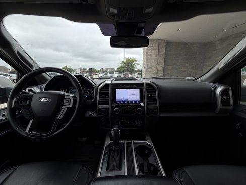 Used 2019 Ford F150 Lariat w/ Equipment Group 501A Mid image 27