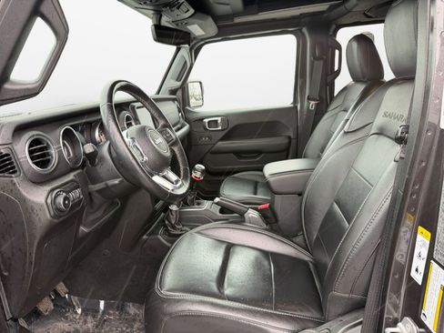 Used 2020 Jeep Wrangler Unlimited Sahara w/ Uconnect 4C Nav & Sound Group image 9