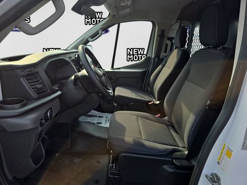 Used 2024 Ford Transit 250 Low Roof w/ Exterior Upgrade Package RWD image 7