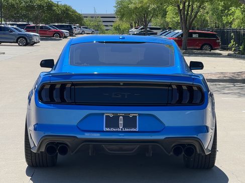 Used 2019 Ford Mustang GT Premium image 8
