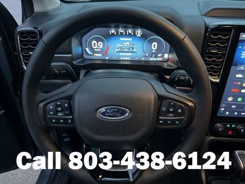 Used 2025 Ford Ranger Lariat w/ Trailer Tow Package AWD/4WD image 17
