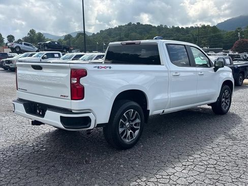 Used 2025 Chevrolet Silverado 1500 RST AWD/4WD image 8