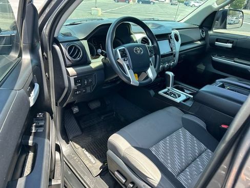 Used 2019 Toyota Tundra SR5 w/ TRD Off Road Package AWD/4WD image 9