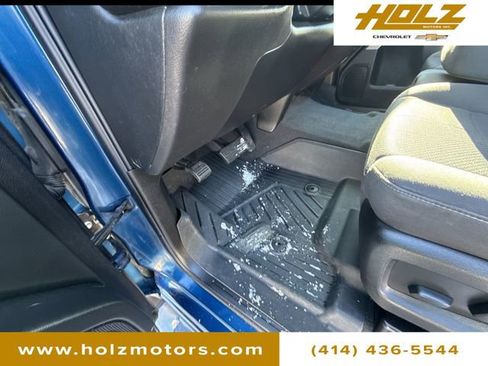 Certified 2019 Chevrolet Silverado 1500 LT w/ All Star Edition image 31