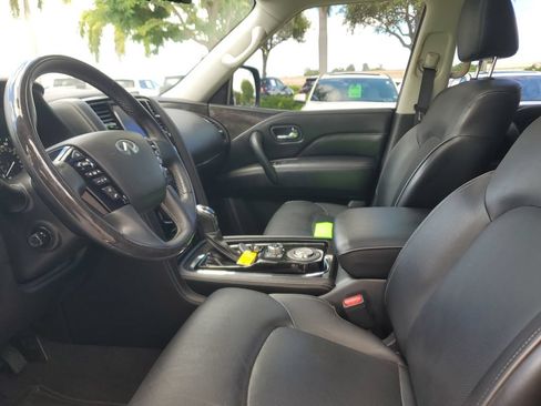Used 2021 INFINITI QX80 Luxe w/ All-Season Package RWD image 24
