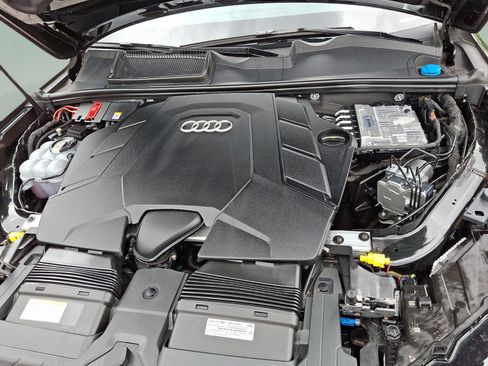 Used 2025 Audi Q7 3.0T Premium Plus w/ Premium Plus Package AWD/4WD image 30